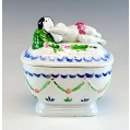 19C Russian Porcelain Box by Kuznetzov