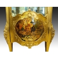 19C Antique Giltwood Louis XIV Vernis Martin Curio Vitrine Cabinet image 8