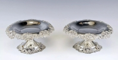 Beautiful 19C Tiffany & Co Sterling Silver Pair of Compotes Tazzas