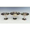 Antique 19C Austrian Royal Vienna Set Three Tazzas Compotes Centerpiece image 22